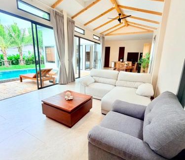Si Sunthon Villa | Bella Villa V1