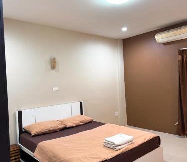 Chatturat Apartment | Ratchanee Place