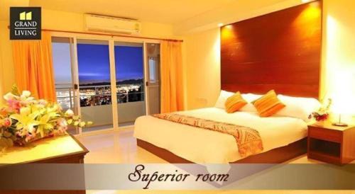 Huay Kaew Hotel | Grand Living Residence