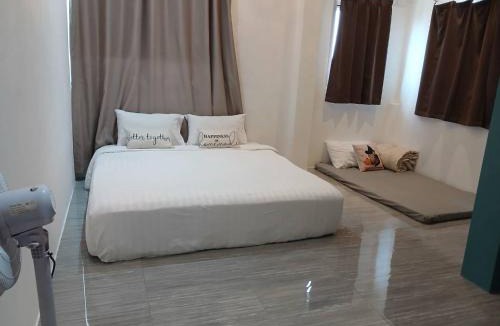 Racha Thewa Apartment | Comfy Hotels