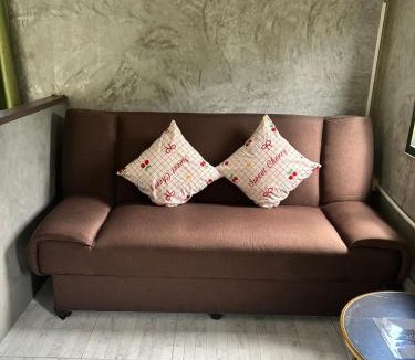 Thung Kha Ngok Apartment | Chonnapha Homestay