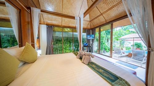 Jomtien Apartment | Pattaya Bungalow III, Totally Private Pool