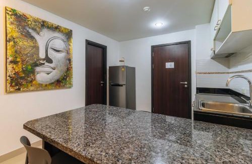 Rawai Apartment | Walk to Beach & Cafe Near Promthep Cape C330