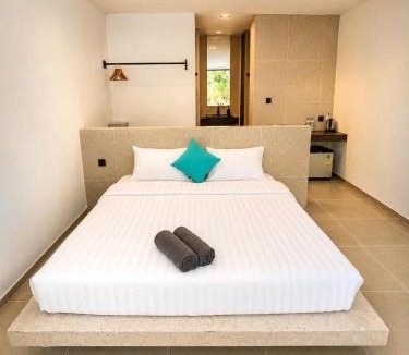 Koh Rong Hotel | ARIMATABE Beachfront Resort
