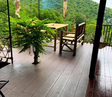 Koh Tao House | THIP bungalow family room