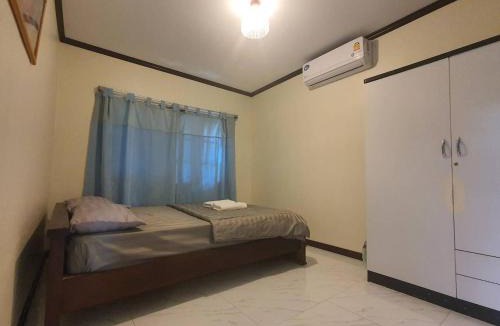 Saen Suk House | Sea House Bangsaen บ้านริมทะเล 1021