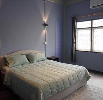 Wang Burapha Phirom House | Large Room near Grand Palace