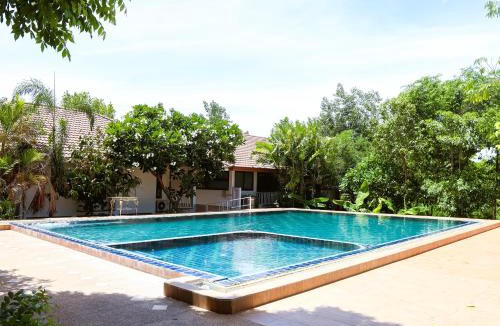 Nakhon Sawan Resort | The cottage resort nakhonsawan