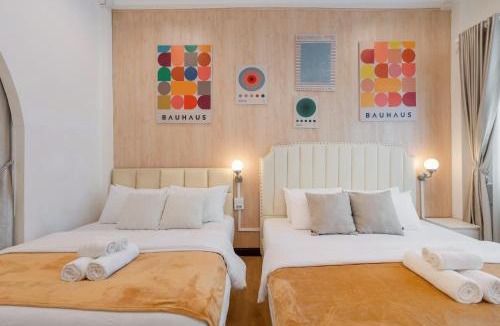 Bang Rak House | Bangrak house 200 meters near BTS SaphanTaksin in city