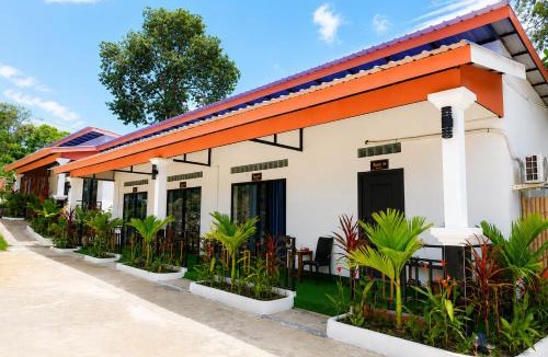 Koh Rong Hostel | David's Hostel & Restaurant