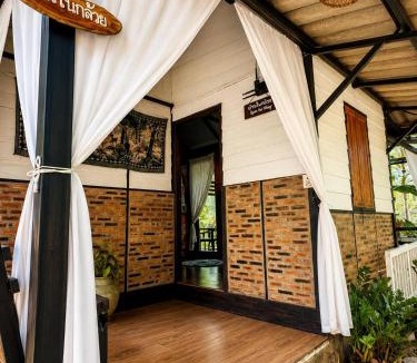 Mae On House | Mon Mai Lua House , Mae On Chiang Mai