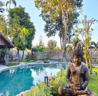 Nong Pla Lai Resort | Varaya Resort Pattaya