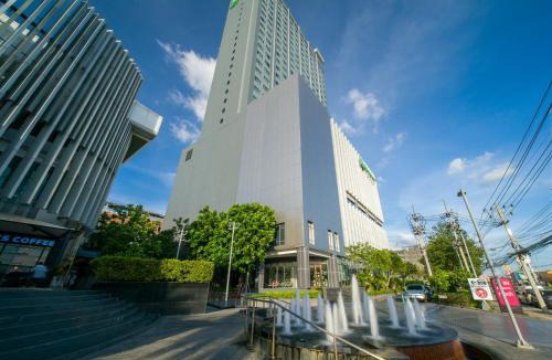 Noen Phra Hotel | Holiday Inn & Suites Rayong City Centre by IHG