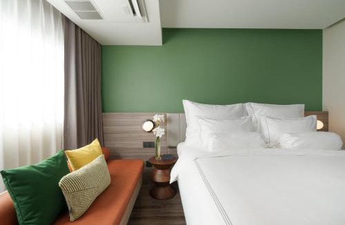 Nana Hotel | The Akyra Bangkok 11