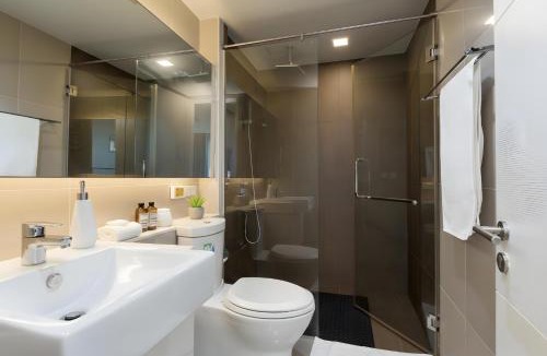 Nana Apartment | Designer Home BTS bangkok centre Pool Gym