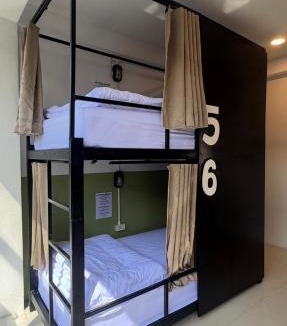 Koh Tao Hostel | The Funky Turtle
