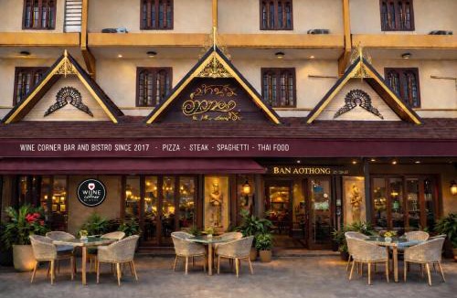 Trang Hotel | Ban Ao Thong