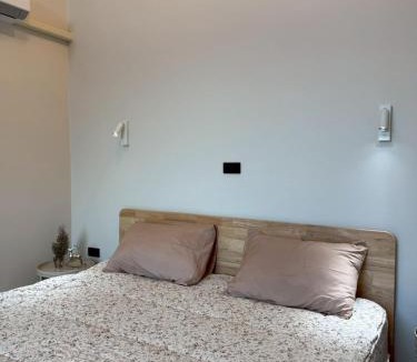 Ban Prok House | Baan Suan Chay Nam Homestay Amphawa