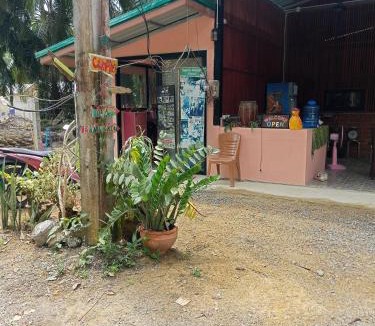 Khlong Sok House | Wassana home stay