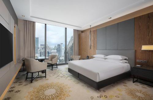 Nana Hotel | Hyatt Regency Bangkok Sukhumvit