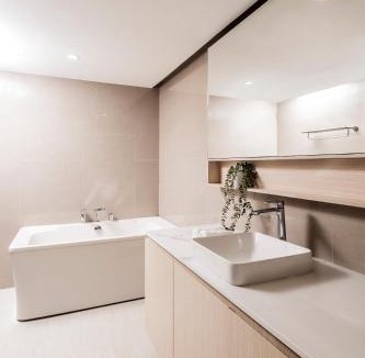 Rawai Apartment | Duplex Liora 1BR PoolsGym Shuttle to Nai Harn