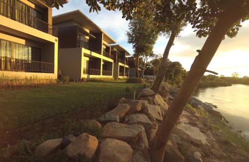 Chanthanimit Hotel | Riverawan Hotel