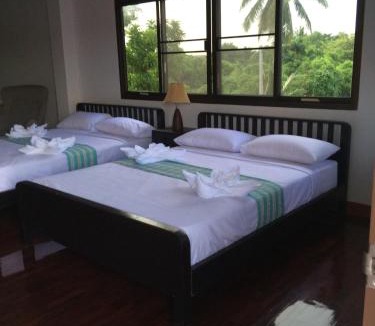 Pathum Thani Hotel | Sripiamsuk Resort Bangkok