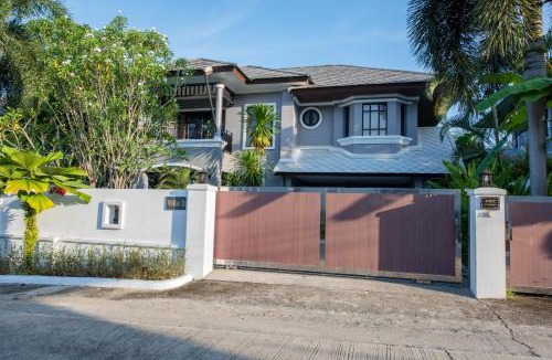 Krabi Villa | Baan Santhiya Private Pool Villas - Resort style service with Free Beach Shuttle