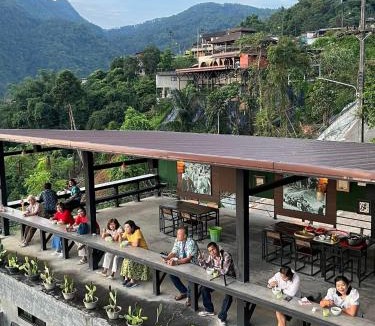 Mae Sai House | หมี่ก่าโฮมสเตย์