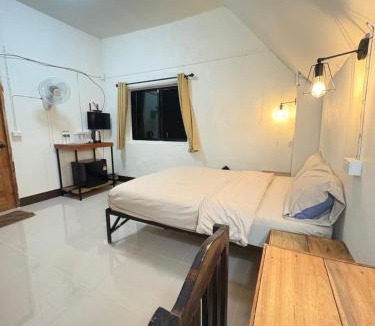 Mok Cham Pae House | Lung Soi Nguen Homstay Pang Oung