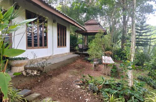 Ban Ta Khun House | ภูริรักษ์ โฮมสเตย์