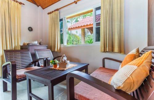 San Kamphaeng Hotel | The Green Oasis Resort