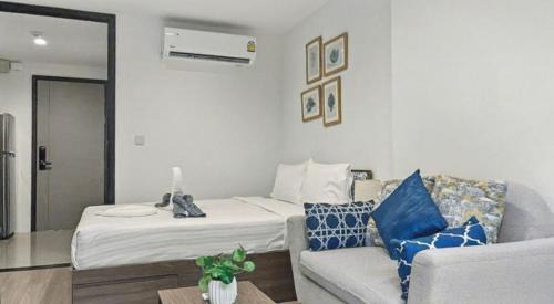Phuket Apartment | The Base - New Studio Great location, shared Pool