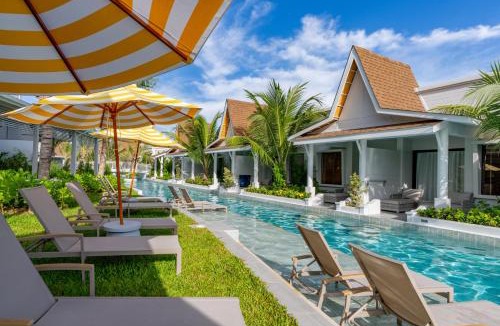Thep Kasattri Hotel | Lalynn Resort & Villas, Phuket - Free scheduled shuttle to Bang Tao Beach