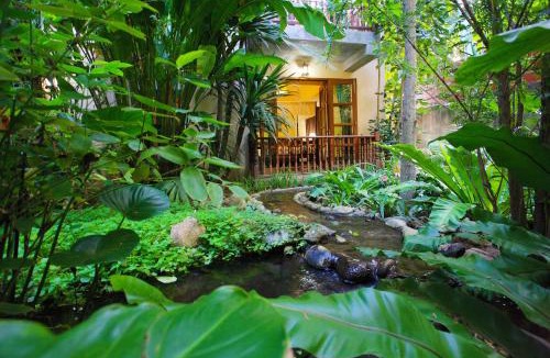 Wat Ket Hotel | Shewe Wana Suite Resort
