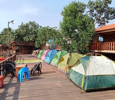 Chi Phat Cabin | Chi Phat River lodge