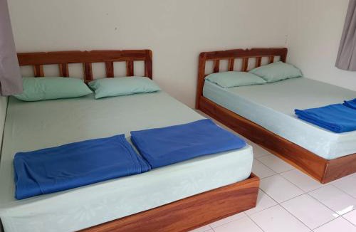 Khao Kho Hostel | บ้านไร่เรืองแสง