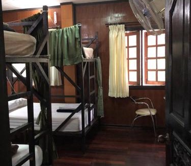 Haad Rin House | Marissa Hotel