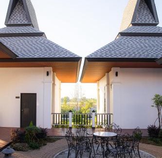 San Kamphaeng House | Chevana Resort