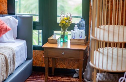 Ban Ta Khun Resort | ภูธาราทรีเฮาส์แอทเชี่ยวหลาน Phutara Treehouses At Cheowlan
