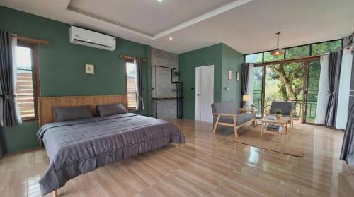 Tha Na House | Mama Home Misty Lakeside