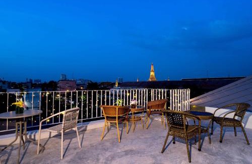 Bangkok Yai Hotel | TUAN Hotel Bangkok near Wat Arun