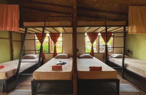 Ko Lanta Hostel | Sanctuary Hostel - Art & Adventure