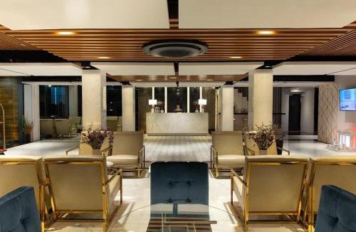 Phitsanulok Hotel | Holatel Hotel Phitsanulok