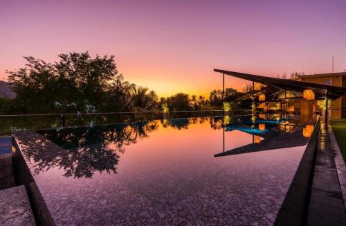 Klong Son Hotel | Marina Sands Resort