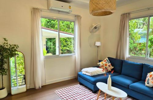 Hin Hong Villa | The Lomlay Villas