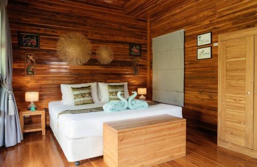 Mae Nam Bed & Breakfast | Samui Blue Bird