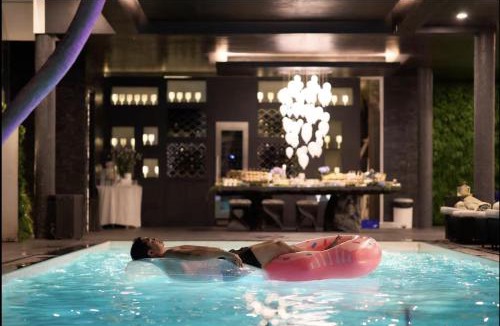 San Sai Villa | Palm Villa - Award Winning Modern Luxury & Exclusive Villa