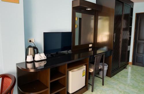 Nanai Road Hotel | Riviera Patong
