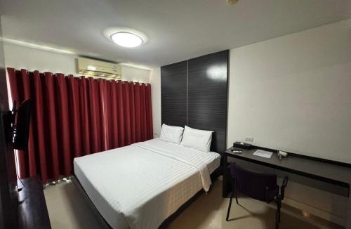Khlong Ton Sai Hotel | Palette Bella B All Suites Bangkok Hotel